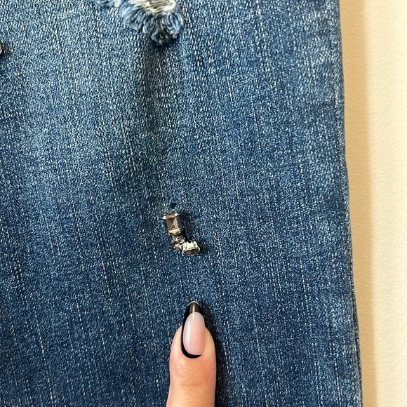 Blank NYC Girlfriend Distressed Beaded Crop Jeans size 27 - Picture 11 of 11